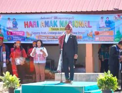 Peringatan Hari Anak Nasional Di Taput.Kadis Dukcapil Bagikan KIA Pada Acara HAN Dengan Sentuhan Nyata Pemenuhan Hak Anak.