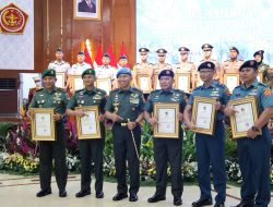 Danrem 052/Wijayakrama Terima Brevet Kehormatan Setia Waspada Paspampres, Perkuat Sinergi Pengamanan VVIP dan Stabilitas Ibu Kota