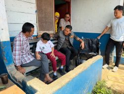 Bukti Nyata Polisi Peduli, Sat Intelkam Polres Lahat Bantu Siswa Difabel dan Anak Yatim Piatu