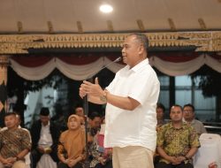 Berikan Pengarahan Kepada Pamong Kalurahan, Bupati Harda Kiswaya Tekankan Profesionalisme dan Berorientasi Pelayanan Masyarakat