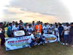 Turnamen Sepak Bola U-18 Karang Taruna Desa Pearung Resmi Ditutup, Blazing Star Keluar sebagai Juara