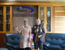 Mempercepat Pengumpulan Alat Bukti Kasus PT. SAK, Kajari Kulon Progo Datangi BPKP Yogyakarta