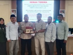 Camat Rajeg Oman Apriaman, Menghadiri Langsung Serah Terima Bantuan RTLH 33 Penerima