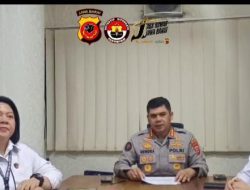 Polda Jabar Limpahkan Tersangka dan Barang Bukti Kasus Tindak Pidana Kesusilaan ke Kejaksaan