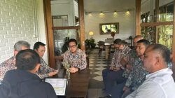 Bupati Taput Menggelar Pertemuan Kerja Sama Dengan Ketua Satgas Pasca Bencana Sumatera Bidang PU/Kasatgas Percepatan Rehabilitasi dan Rekonstruksi Kementerian Pekerjaan Umum