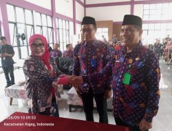 Suasana Haru Warnai Purnabakti Lurah Sukatani Hj. Umiyati, di Kecamatan Rajeg