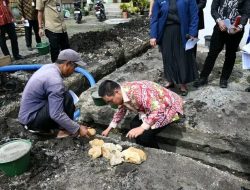 Bupati Humbahas Letakkan Batu Pertama Pembangunan HKBP Pandumaan