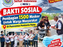 Relawan Sehat Indonesia Bagikan Masker Kepada Pengendara, Waspadai Sebaran Abu Vulkanik Anak Gunung Karakatau