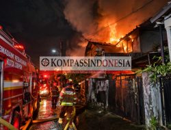 Pulang dari Puncak, Menyisakan Abu Rumah yang Tinggal Kenangan: Kebakaran Hebat Gegerkan Beji Depok