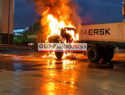 Lampu Merah dan Api yang Menyala: Pemotor Tewas di Bawah Trailer di Gerbang Priok