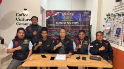 KONFRENSI PERS LBH HARIMAU RAYA: DUGAAN PENGGELAPAN RP11 MILIAR HARUS DIBUKTIKAN, BUKAN DIHAKIMI DI MEDIA SOSIAL