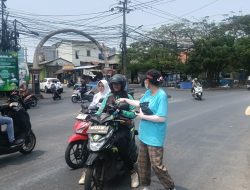 Jumat Berkah AlapAlapNews, Berbagi Nasi Kotak untuk Masyarakat