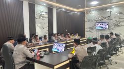 Perkuat Keimanan Personel, Polres Tulang Bawang Barat Ikuti Binrohtal Bersama Kapolri dan Gus Baha