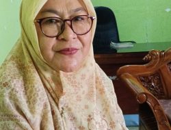 Ibu Fitri Guru IPA Dapat Amanah Sebagai PLT Kepsek SMPN 9 Tulang Bawang Barat, Harapkan Pendidikan Makin Maju di Bawah Kepemimpinan Bupati Nopriwan Jaya