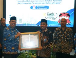 Dapat Dua Penghargaan Dari Balai Bahasa Provinsi DIY, Kamenag Sleman Kami Berkomitmen Menghadirkan Pelayanan yang Profesional
